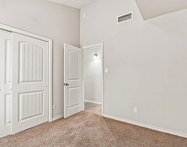 2100 Tim Foster Street - Photo Thumbnail 17