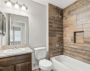 2100 Tim Foster Street - Photo Thumbnail 18