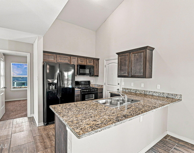 2100 Tim Foster Street - Photo Thumbnail 10
