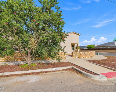 2100 Tim Foster Street - Photo Thumbnail 2