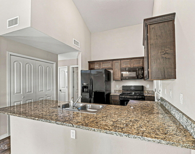 2100 Tim Foster Street - Photo Thumbnail 8