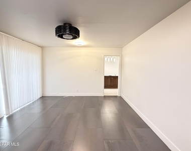 8500 Edgemere Boulevard - Photo Thumbnail 9