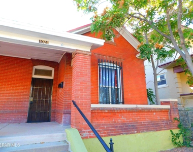 1024 Upson Drive - Photo Thumbnail 2