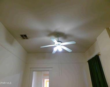 1024 Upson Drive - Photo Thumbnail 13