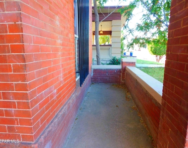 1024 Upson Drive - Photo Thumbnail 6