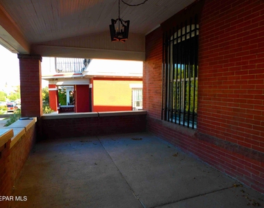 1024 Upson Drive - Photo Thumbnail 4