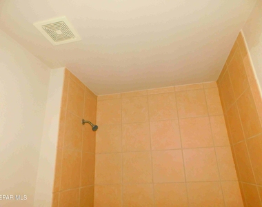 10021 Railroad Drive - Photo Thumbnail 35