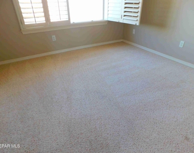10021 Railroad Drive - Photo Thumbnail 24