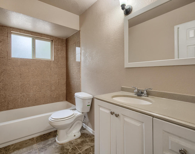 3232 Slocum Street - Photo Thumbnail 14