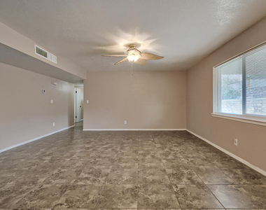 3232 Slocum Street - Photo Thumbnail 11
