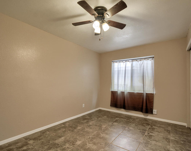 3232 Slocum Street - Photo Thumbnail 13