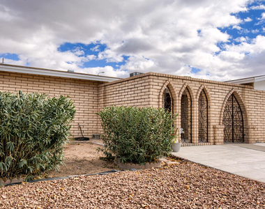 3232 Slocum Street - Photo Thumbnail 2