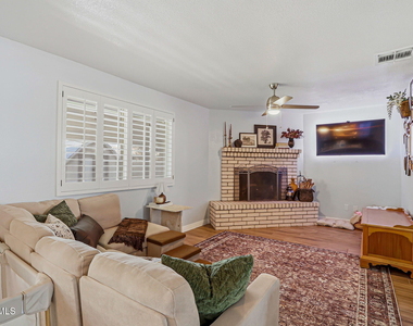 10713 Eagle Pass Lane - Photo Thumbnail 9