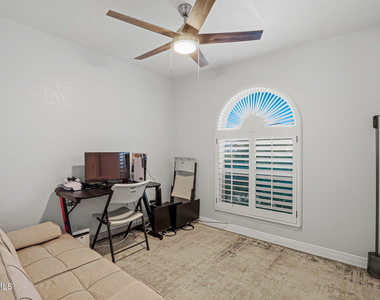 10713 Eagle Pass Lane - Photo Thumbnail 12