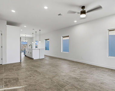 12336 Jack Vowell Way - Photo Thumbnail 4