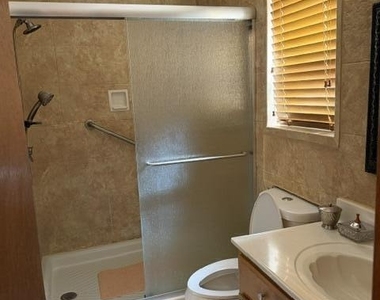 8282 Lucky Drive - Photo Thumbnail 11