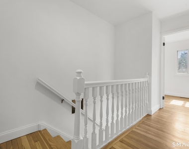 6-6 Van Buskirk Avenue - Photo Thumbnail 8