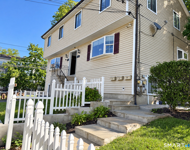 6-6 Van Buskirk Avenue - Photo Thumbnail 19