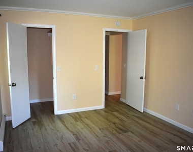 24 Teresa Place - Photo Thumbnail 11