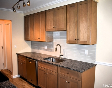 24 Teresa Place - Photo Thumbnail 2