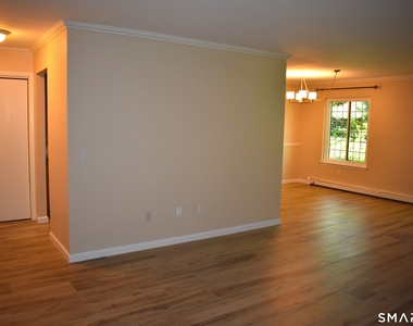 24 Teresa Place - Photo Thumbnail 9