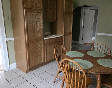105 Windsor Street - Photo Thumbnail 9
