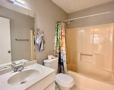 255 Pine Rock Avenue - Photo Thumbnail 5