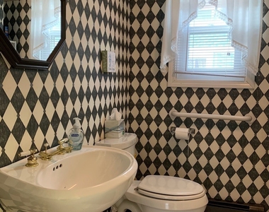 70 New Shore Road - Photo Thumbnail 10