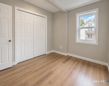 206 Jefferson Street - Photo Thumbnail 11