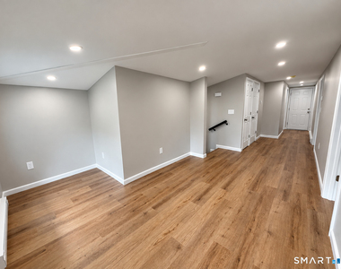 206 Jefferson Street - Photo Thumbnail 1