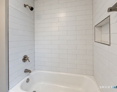 206 Jefferson Street - Photo Thumbnail 12
