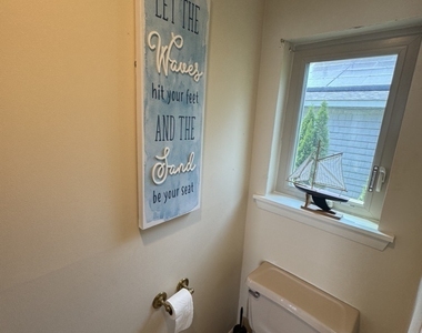 7 Clearwater Lane - Photo Thumbnail 14