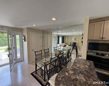 7 Clearwater Lane - Photo Thumbnail 5