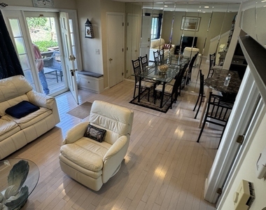 7 Clearwater Lane - Photo Thumbnail 11