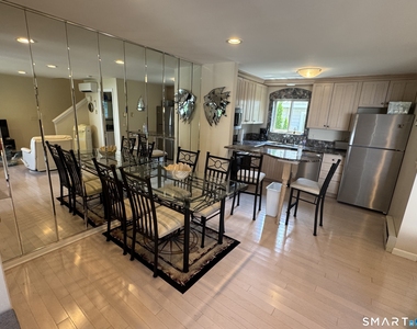 7 Clearwater Lane - Photo Thumbnail 4