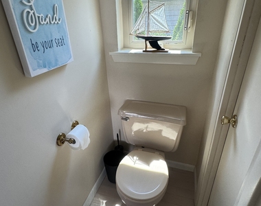 7 Clearwater Lane - Photo Thumbnail 16