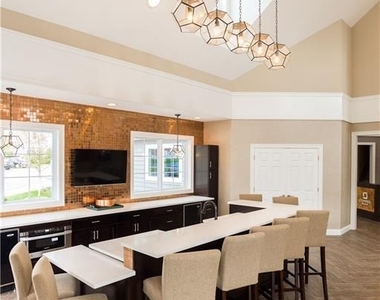 60 Copper Square Drive - Photo Thumbnail 20