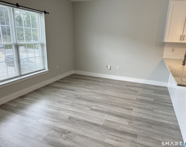 502 Howe Avenue - Photo Thumbnail 7