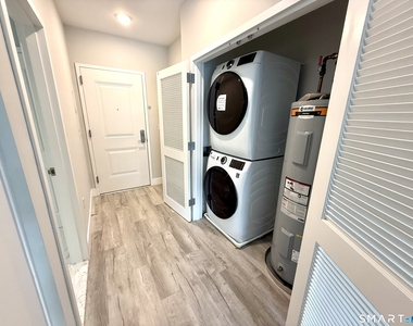 502 Howe Avenue - Photo Thumbnail 5