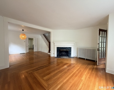 304 304 Central Avenue - Photo Thumbnail 3