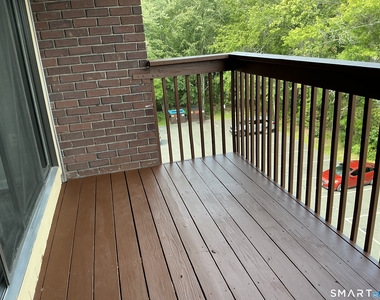 2315 Cromwell Hills Drive - Photo Thumbnail 9