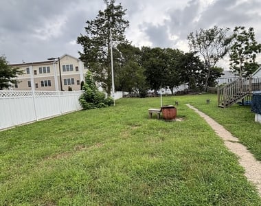 691 Second Avenue - Photo Thumbnail 10