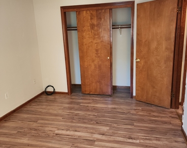 71 Bentwood Drive - Photo Thumbnail 7