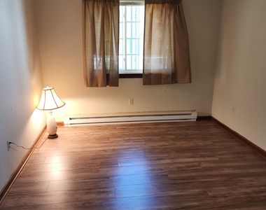 71 Bentwood Drive - Photo Thumbnail 8