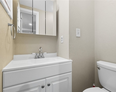 149 Anita Ave - Photo Thumbnail 11