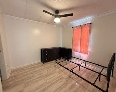 3700 49th Street - Photo Thumbnail 2