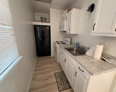 3700 49th Street - Photo Thumbnail 3