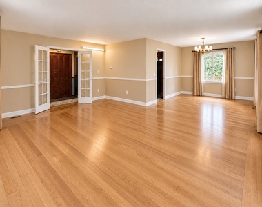 240 Ridgefield Road - Photo Thumbnail 1