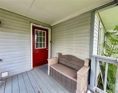 722 Oswego Street - Photo Thumbnail 4