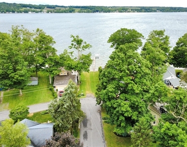 3582 Koenig Point Drive - Photo Thumbnail 16